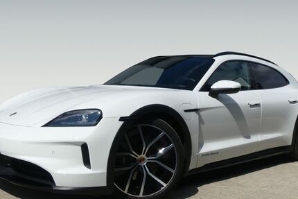 Porsche Taycan 9.900 km 96.900 € Gilching 82205