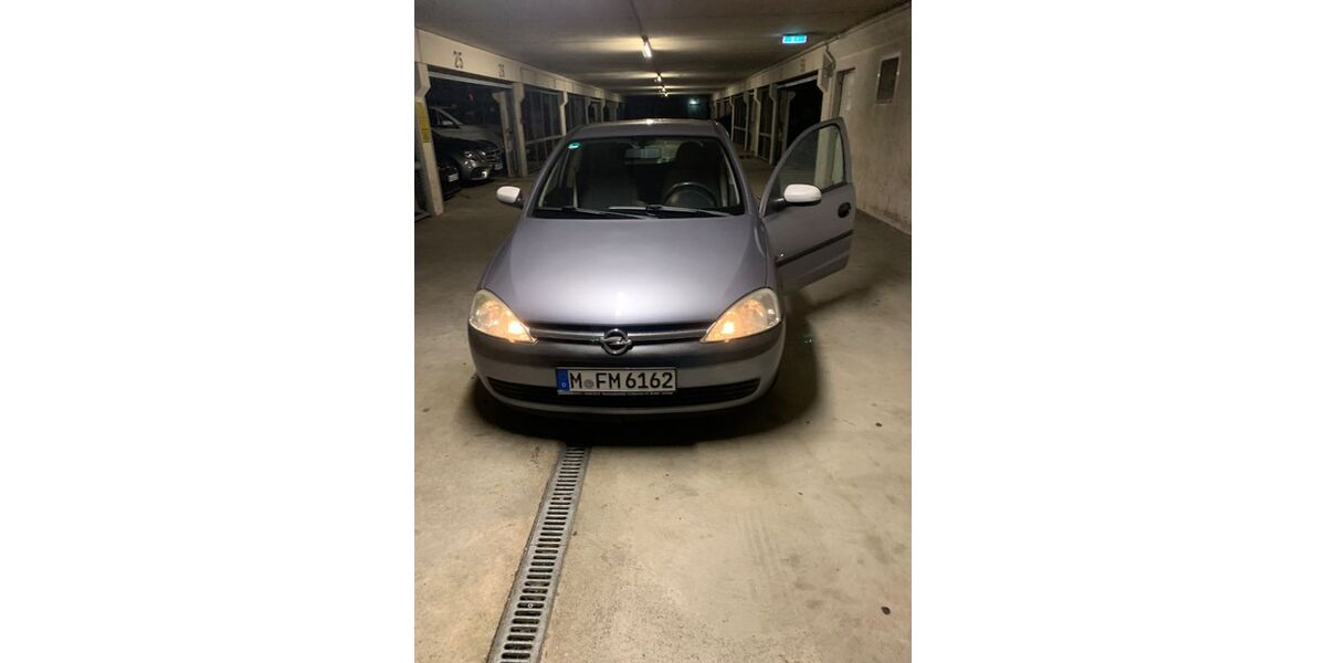 Opel Corsa 70.000 km 3.300 &euro; München 80937