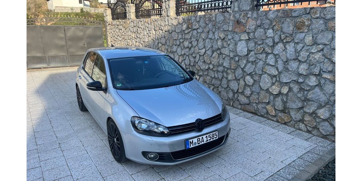 VW Golf 247.000 km 6.000 &euro; München 81673