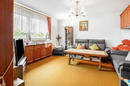 4-Zimmer-Wohnung mit sonniger Loggia auf Erbpachtgrund - ruhig, gepflegt und gut geschnitten 4 zimmer