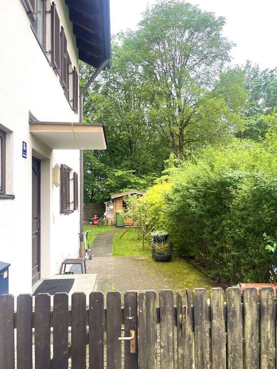 Haus zum Kaufen in Ottobrunn 1.040.000 € 150 m²