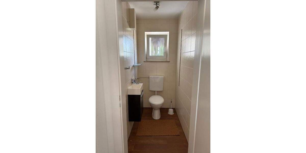 Etagenwohnung Berg Assenhausen - 5 Zimmer, 122 m&sup2;, 1.720&euro; | Angebot:25363099