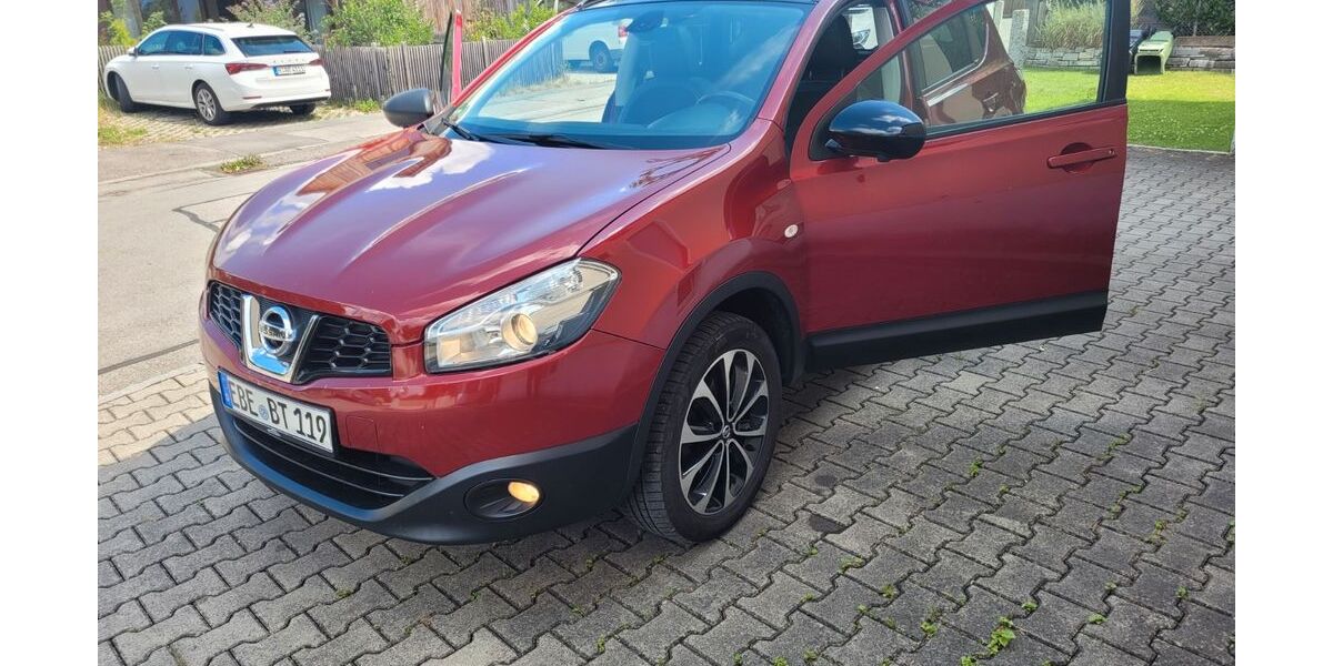Nissan Qashqai 140.008 km 6.900 &euro; Poing 85586