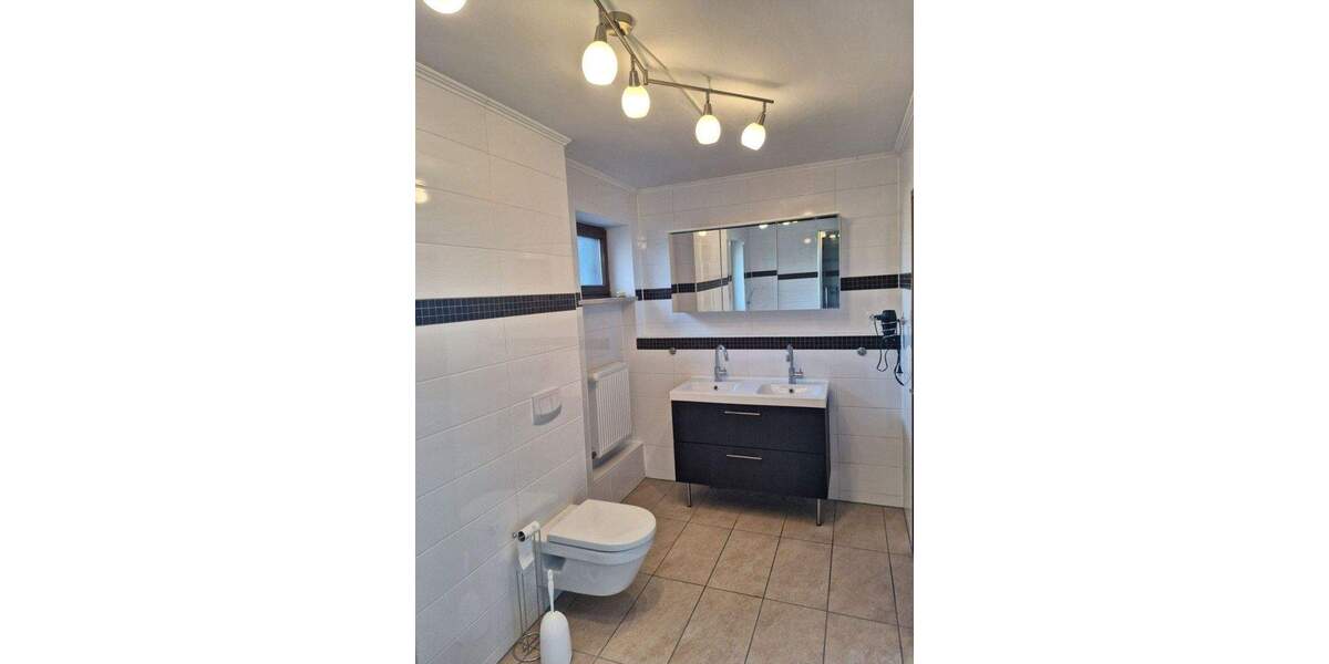 Reihenendhaus Neufahrn Mintraching-Grüneck - 4 Zimmer, 140 m&sup2;, 740.000&euro; | Angebot:25908921