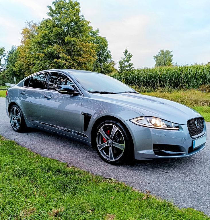 Jaguar XF 225.000 km 12.500 € Zorneding 85604