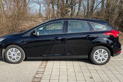Ford Focus 125.000 km 8.700 &euro; Stockdorf 82131
