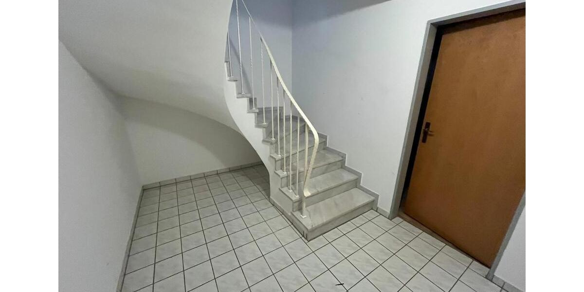 Doppelhaushälfte Röhrmoos - 5 Zimmer, 150 m&sup2;, 2.100&euro; | Angebot:25936917