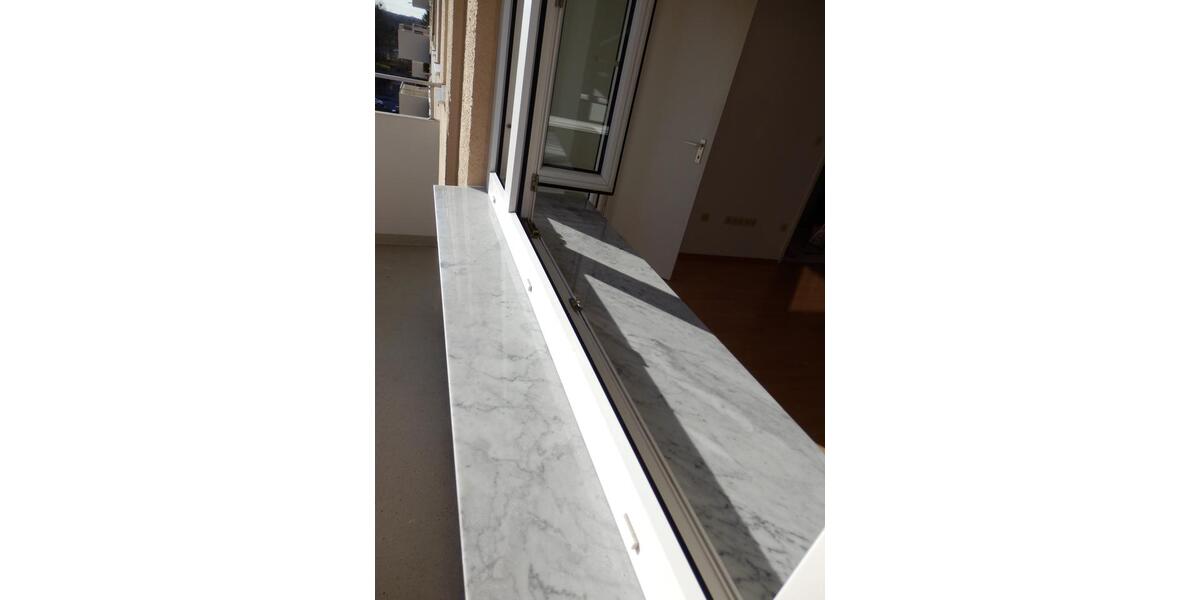 Helle schöne 2 Zim. Wohnung mit großem Balkon in Top Lage zu verk 1 zimmer