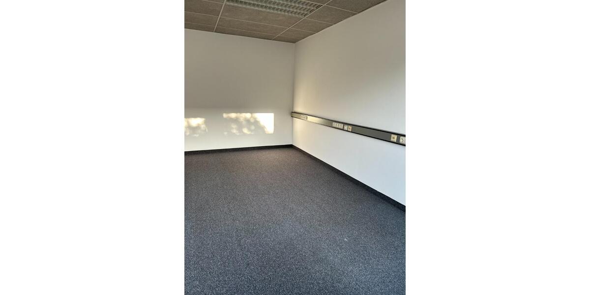 Gewerbeobjekt Aschheim - 440&euro; | Angebot:25418868