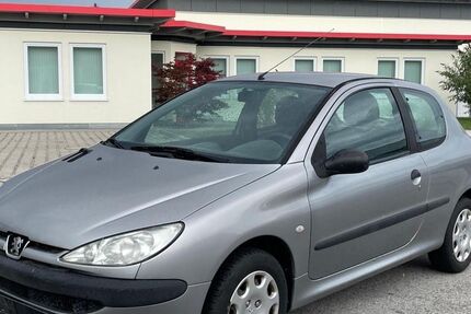 Peugeot 206 106.000 km 790 € München 81479