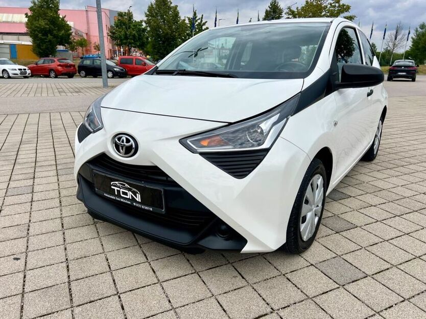 Aygo (X)