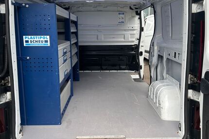 Renault Trafic 67.702 km 19.990 &euro; München 81825