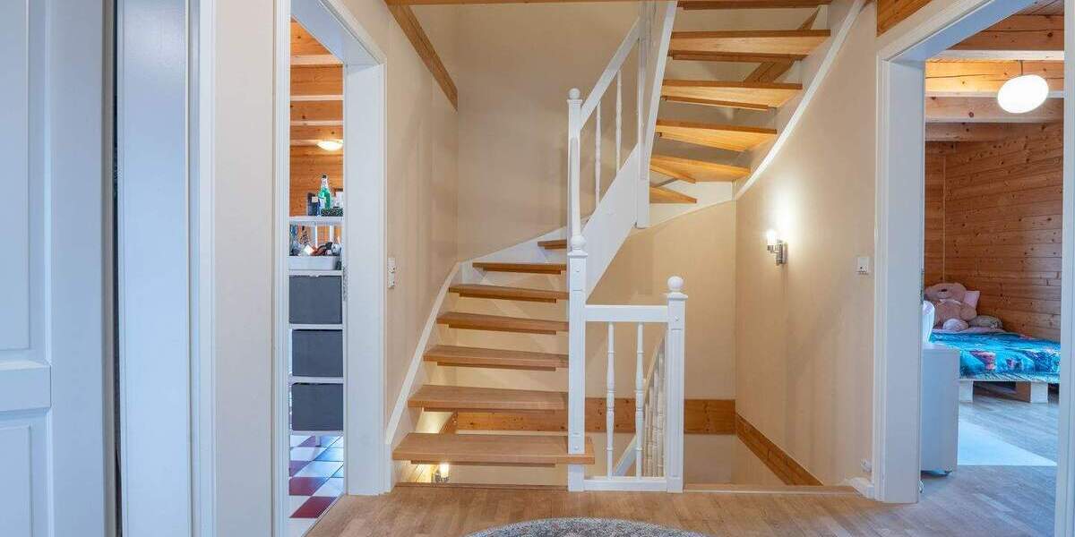 Einfamilienhaus Neubiberg Unterbiberg - 6 Zimmer, 240 m&sup2;, 1.896.000&euro; | Angebot:25692678