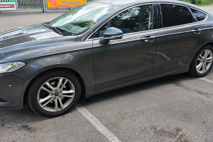 Ford Mondeo 118.000 km 13.490 &euro; Garching 85748