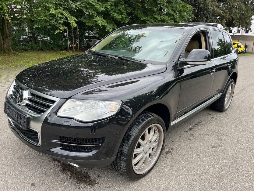 VW Touareg 224.224 km 6.999 € München 81929