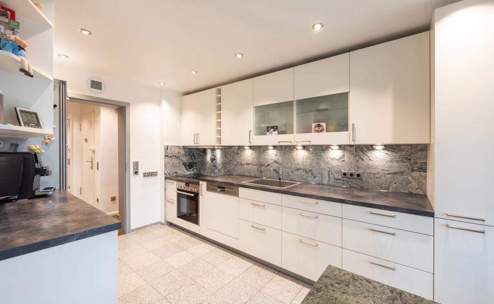 Etagenwohnung Germering - 3 Zimmer, 78 m&sup2;, 1.600&euro; | Angebot:25853810