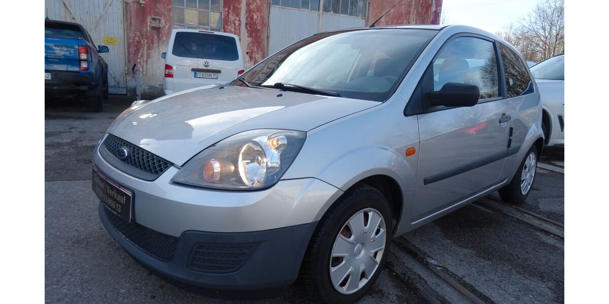 Ford Fiesta 154.000 km 2.400 &euro; München 81249