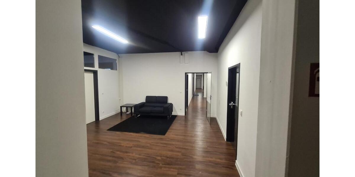 Gewerbeobjekt Karlsfeld - 795&euro; | Angebot:25654792