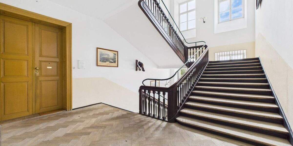 Gewerbeobjekt Ebersberg - 9 Zimmer, 3.315&euro; | Angebot:25708197