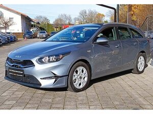 Kia Ceed SW / ceed SW CEED SW 1.5T 140 DCT7 VIS KOMF+ 15.787 km 23.490 € Höhenkirchen-Siegertsbrun 85635