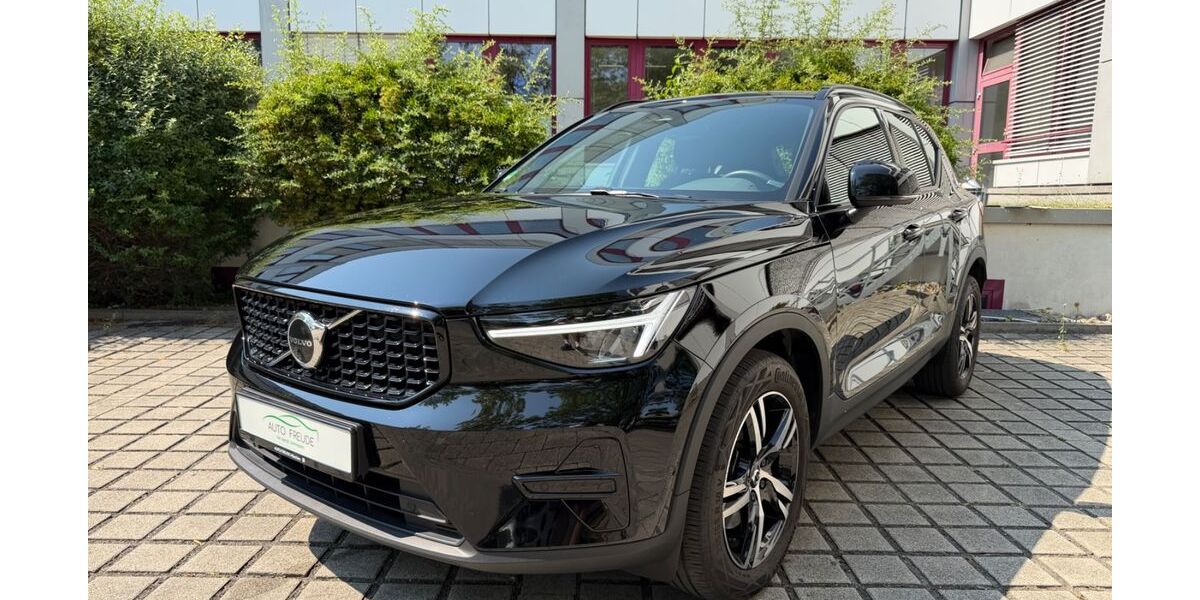 Volvo XC40 46.620 km 29.590 &euro; Unterschleißheim 85716