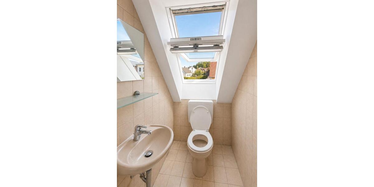Dachgeschoßwohnung Röhrmoos - 3 Zimmer, 80 m&sup2;, 1.400&euro; | Angebot:26350715