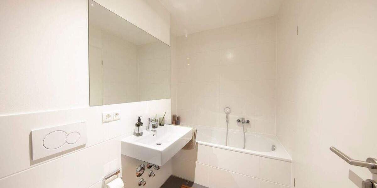 Etagenwohnung München Thalk.Obersendl.-Forsten-Fürstenr.-Solln - 4 Zimmer, 108 m&sup2;, 2.475&euro; | Angebot:25210499