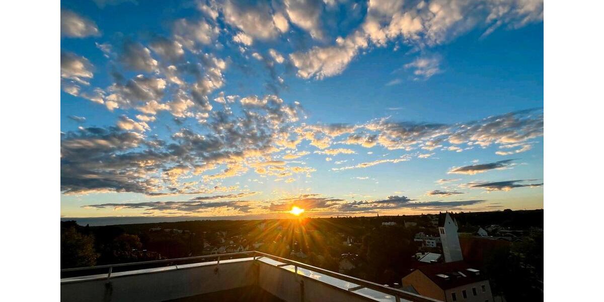 Penthouse-Zimmer (ca. 28 m²)+große Terrasse , Bad, S-Bah, Gauting 1 zimmer