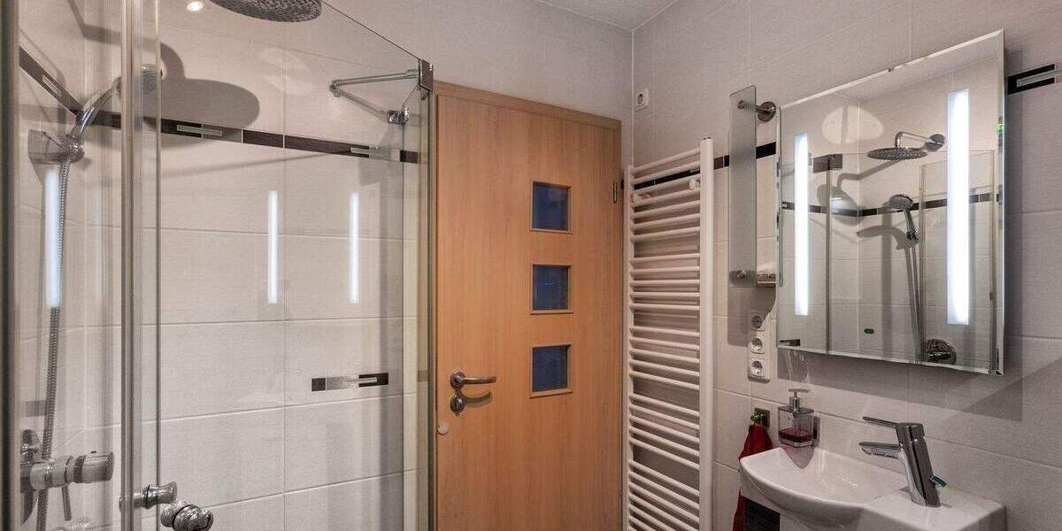 Einfamilienhaus Gröbenzell - 1 Zimmer, 240 m&sup2;, 1.210.000&euro; | Angebot:25781094