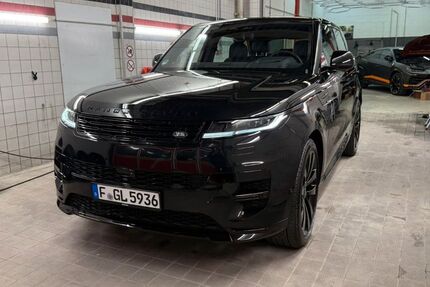 Land Rover Range Rover Sport 7.800 km 106.900 &euro; München 81735
