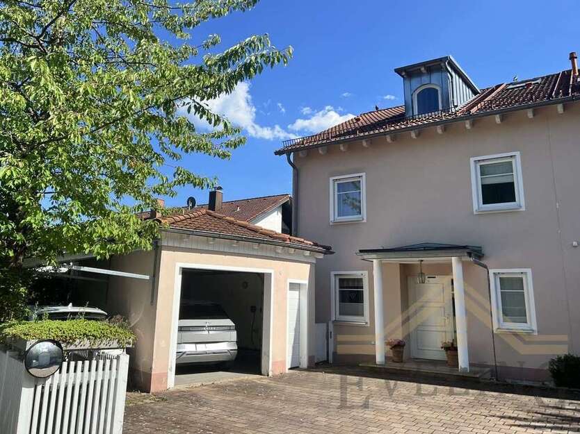 Haus zum Kaufen in Baldham 1.300.000 € 175.82 m²