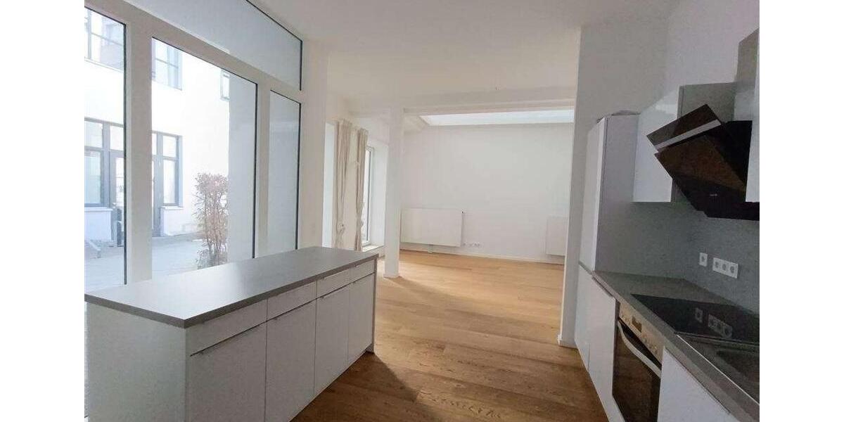 Erdgeschoßwohnung München Ludwigsvorstadt-Isarvorstadt - 3 Zimmer, 98 m&sup2;, 1.964&euro; | Angebot:25540021
