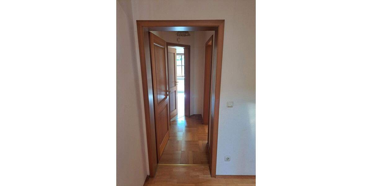 Einfamilienhaus Grünwald - 7 Zimmer, 268 m&sup2;, 2.990.000&euro; | Angebot:25760533