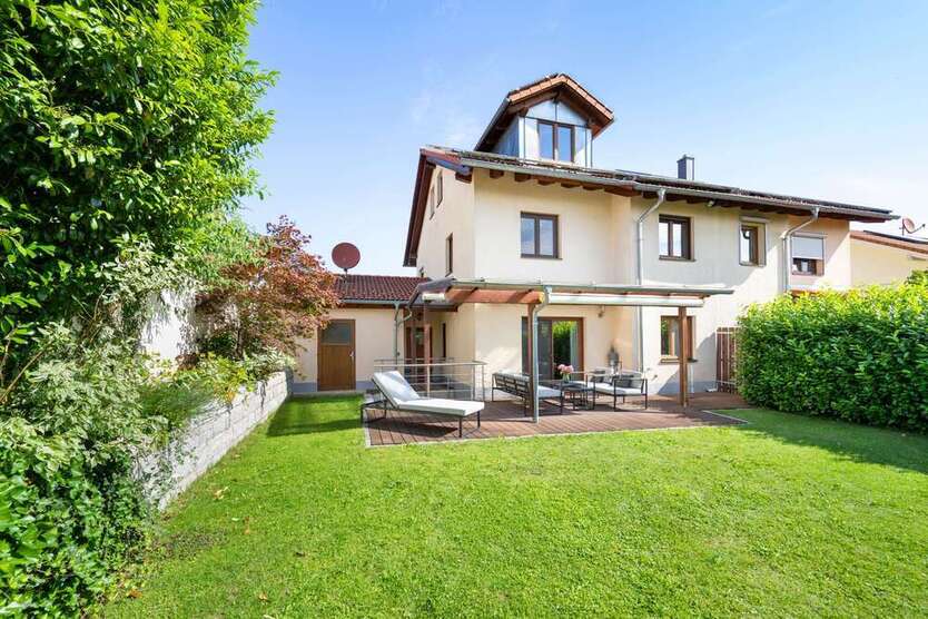 Haus zum Kaufen in Sauerlach Arget 1.250.000 € 165 m²