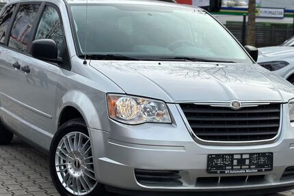 Chrysler Grand Voyager 233.000 km 2.950 &euro; München 81243
