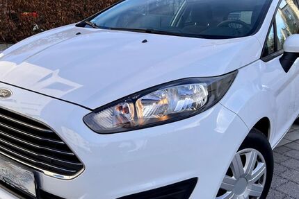 Ford Fiesta 122.490 km 4.190 &euro; München 81829