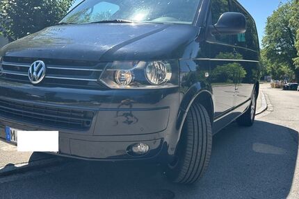 VW T5 Multivan 273.000 km 13.500 &euro; Schäftlarn 82067