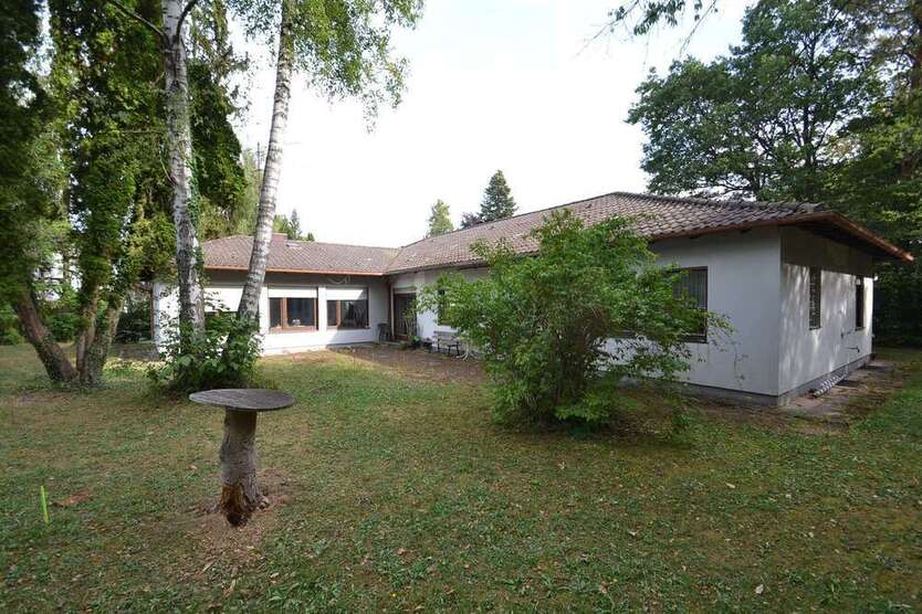 Haus zum Kaufen in München 4.060.000 € 216.74 m²