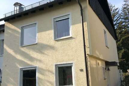 Haus zum Mieten in Eichenau 2.300 € 121.74 m²