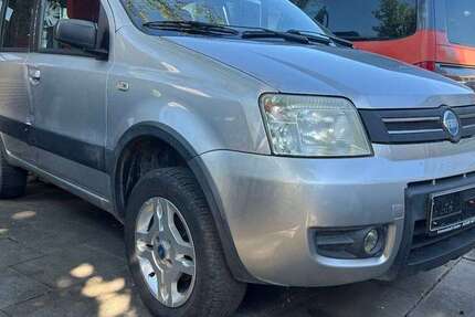 Fiat Panda 147.000 km 2.450 &euro; Muenchen 81825