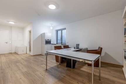 Büro in München 660 € 29.97 m² zimmer