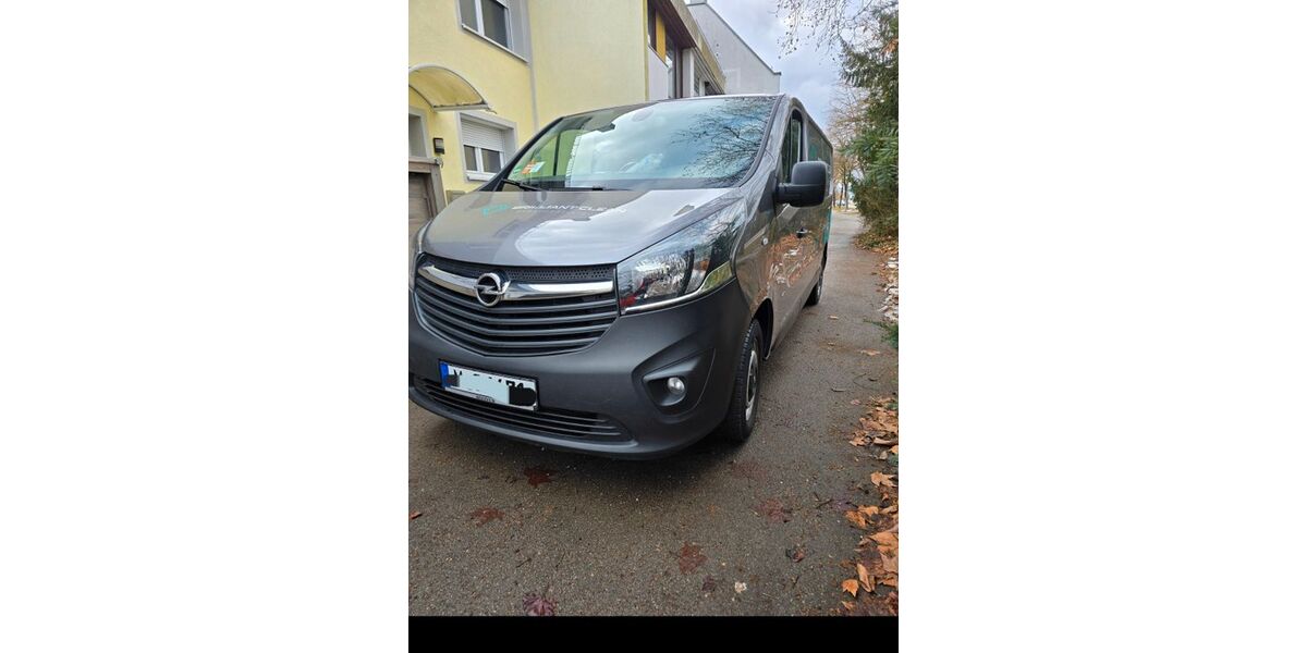 Opel Vivaro 156.000 km 10.500 &euro; KIRCHHEIM BEI MÜNCHEN 85551
