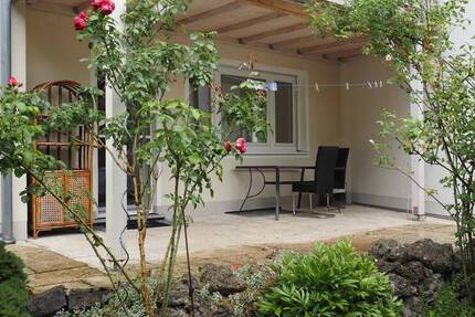 3-Zimmer-Wohnung mit Terrasse und eigenem Eingang in ruhiger, ländlicher Lage