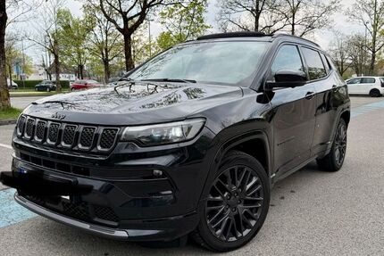 Jeep Compass 80.450 km 18.000 &euro; München 81673